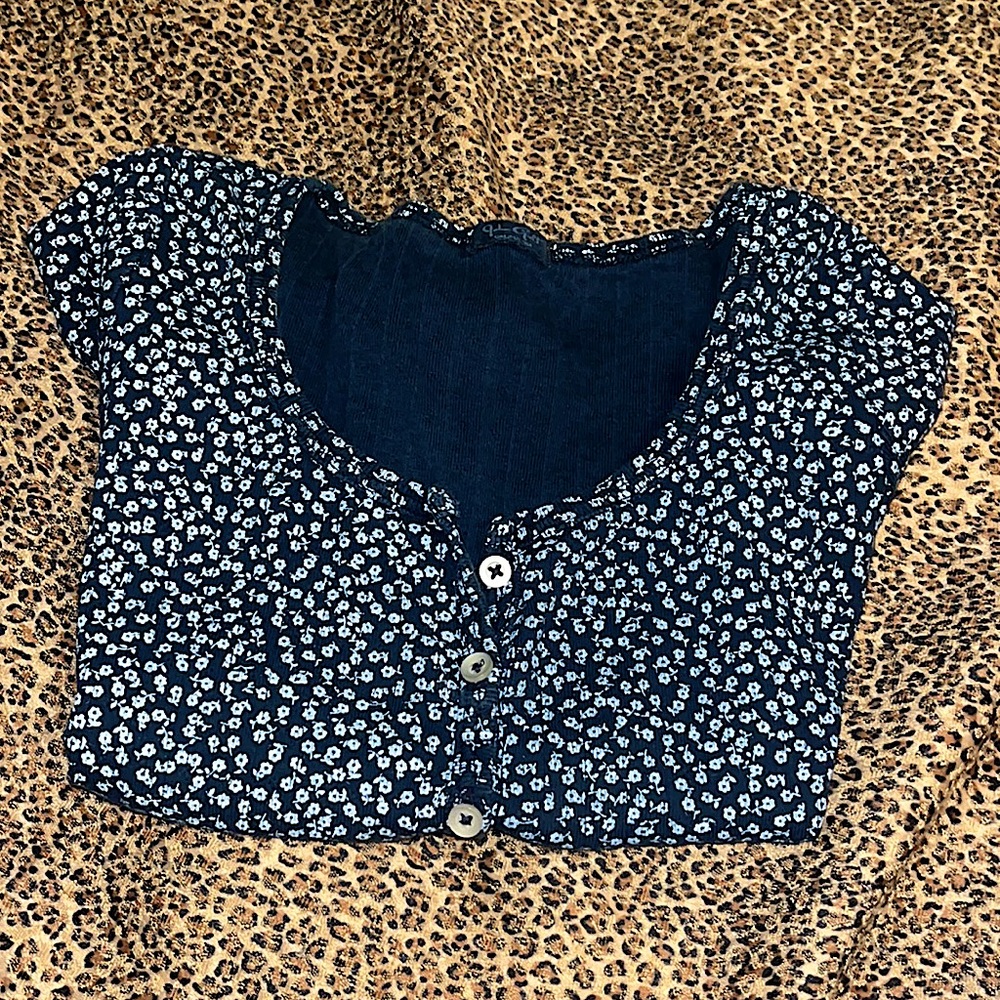 Flowery t-shirt from Lola